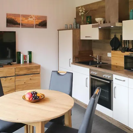 1 Bedroom Gorgeous In Mueritz * Graal-Mueritz